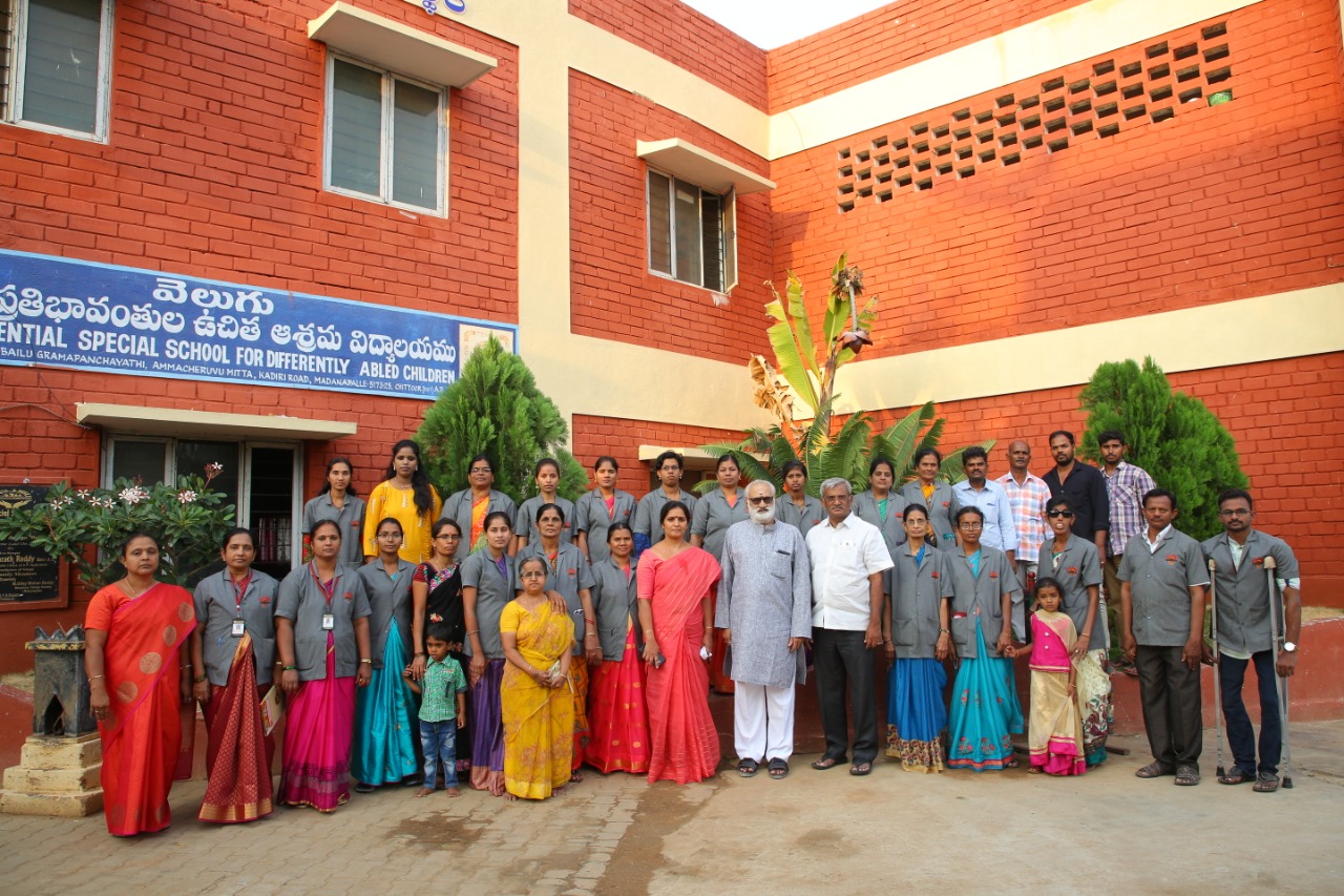 Velugu teachers and staff team